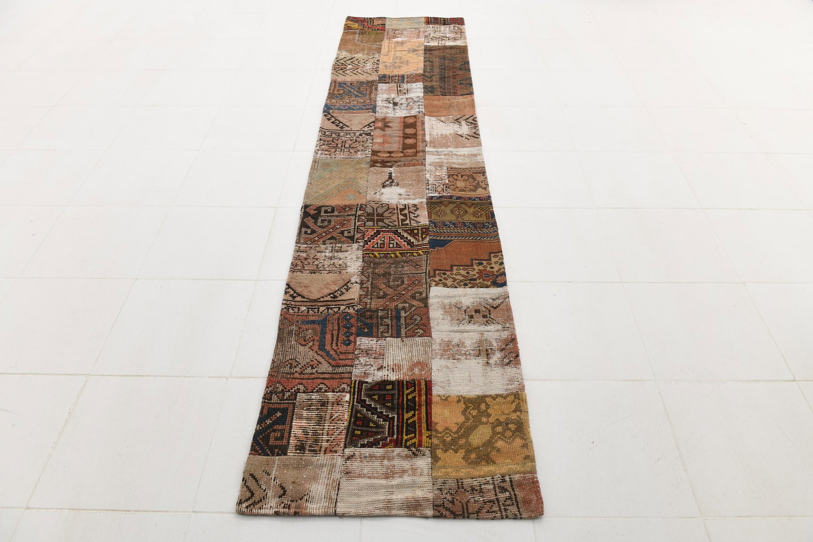 2'3'' x 10'5'' Handmade Vintage Wool Patchwork Rug - 579 - 19