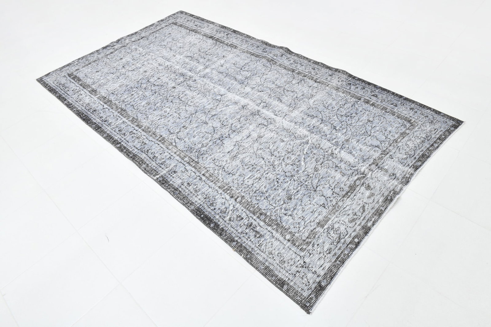 4'10'' x 8'11'' Handmade Vintage Wool Rug - 2988 - 20
