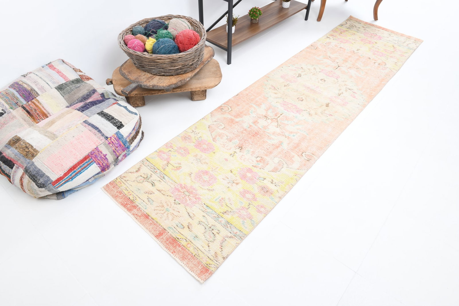 2'5'' x 9'8'' Handmade Vintage Wool Rug - 7137 - 4