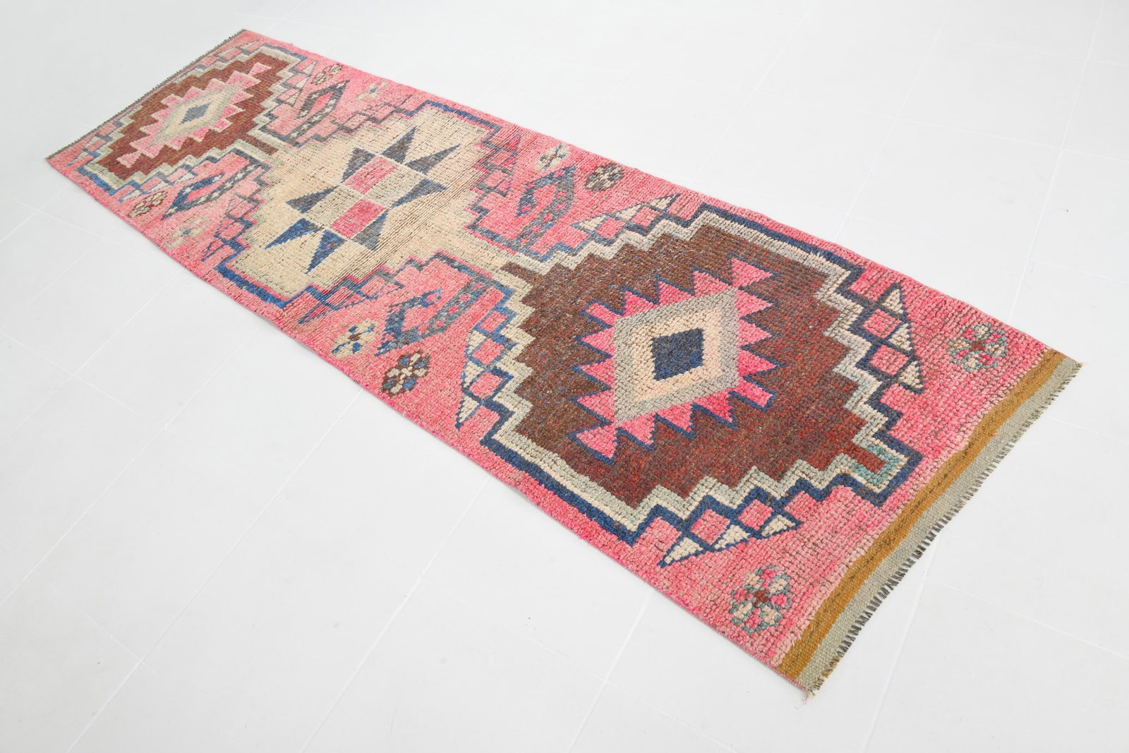 3'1'' x 10'2'' Handmade Vintage Wool Rug - 20607 - 16