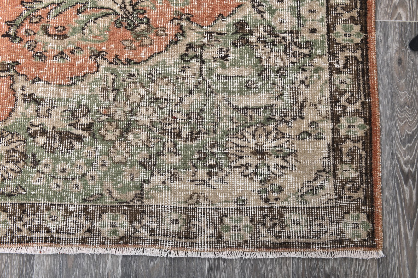 6'7'' x 9'10'' Handmade Vintage Wool Rug - 243823 - 10