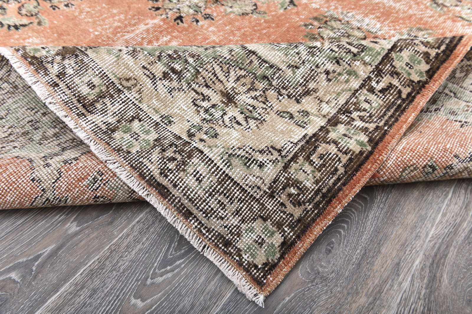 6'7'' x 9'10'' Handmade Vintage Wool Rug - 243823 - 12
