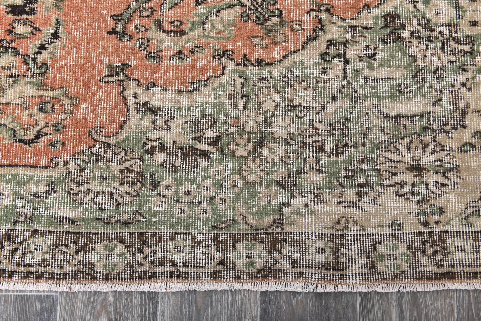 6'7'' x 9'10'' Handmade Vintage Wool Rug - 243823 - 9