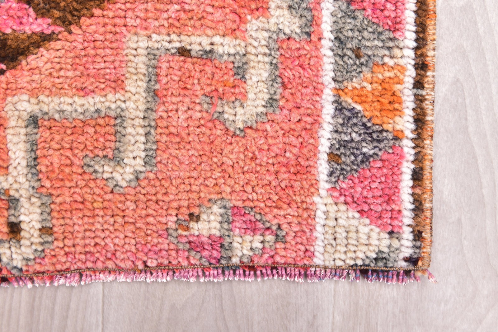 2'9'' x 11'1'' Decorative Vintage Rug - 240714 - 10