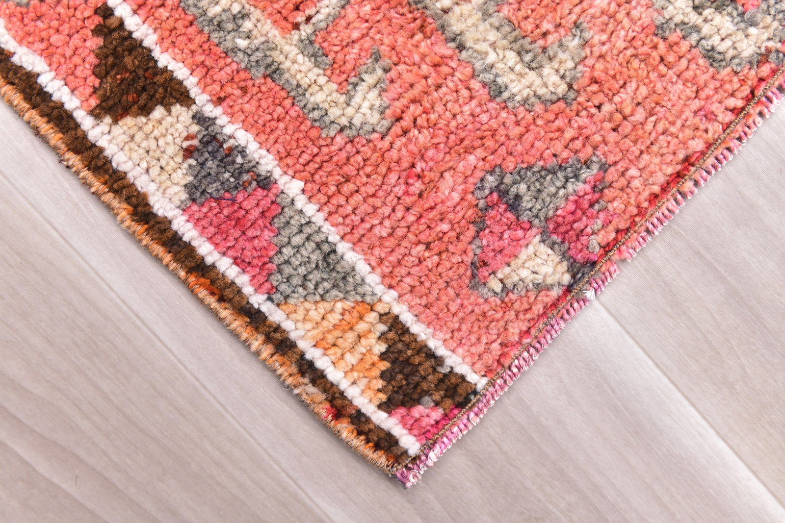 2'9'' x 11'1'' Decorative Vintage Rug - 240714 - 7