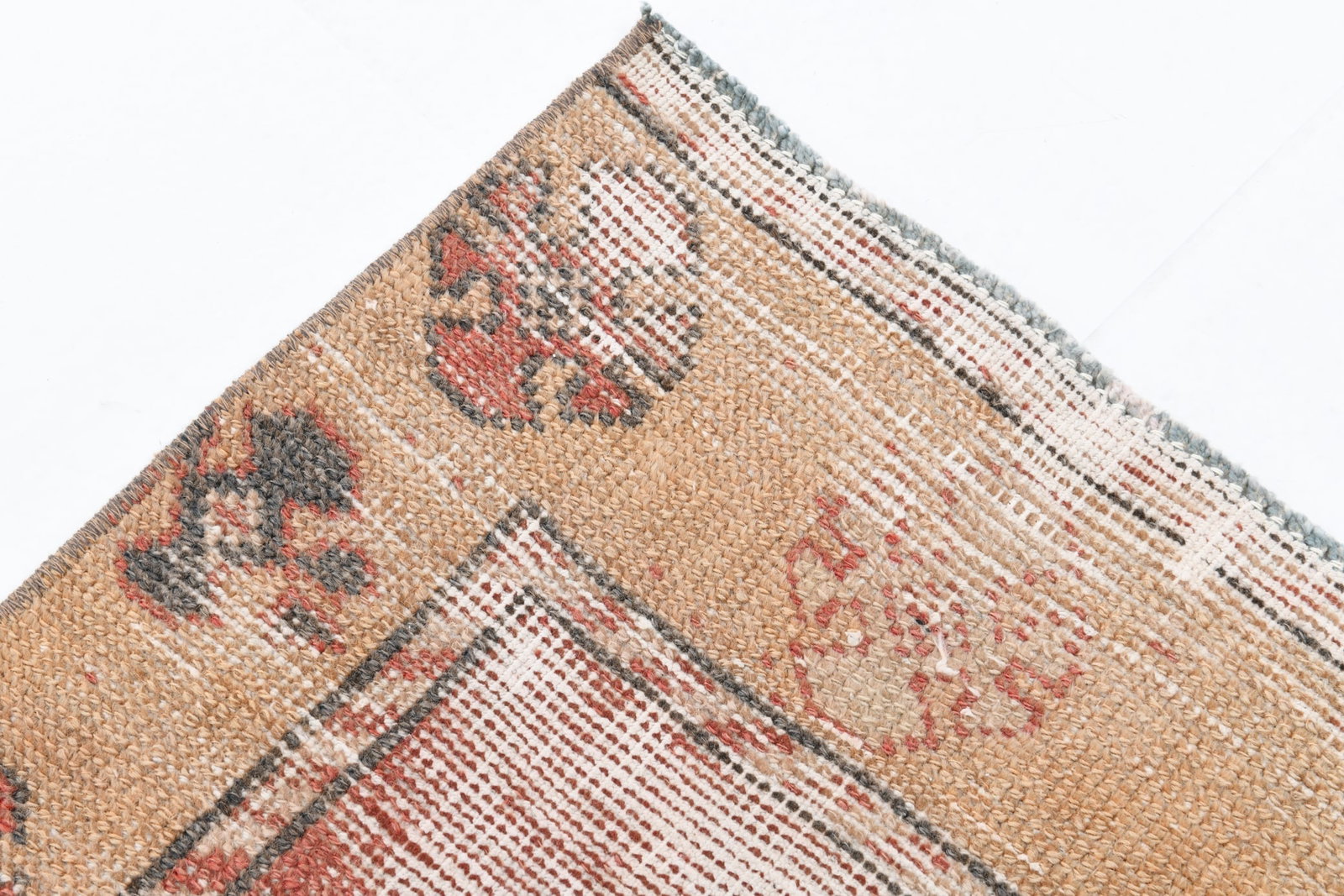 3'2'' x 13'0'' Handmade Vintage Wool Rug - 23027 - 13
