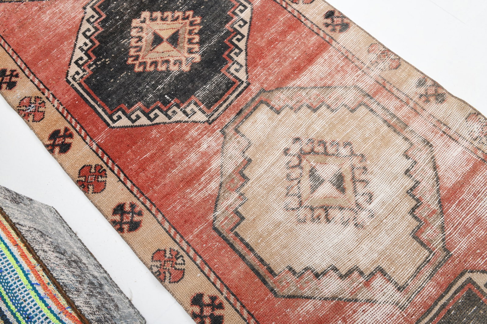3'2'' x 13'0'' Handmade Vintage Wool Rug - 23027 - 8