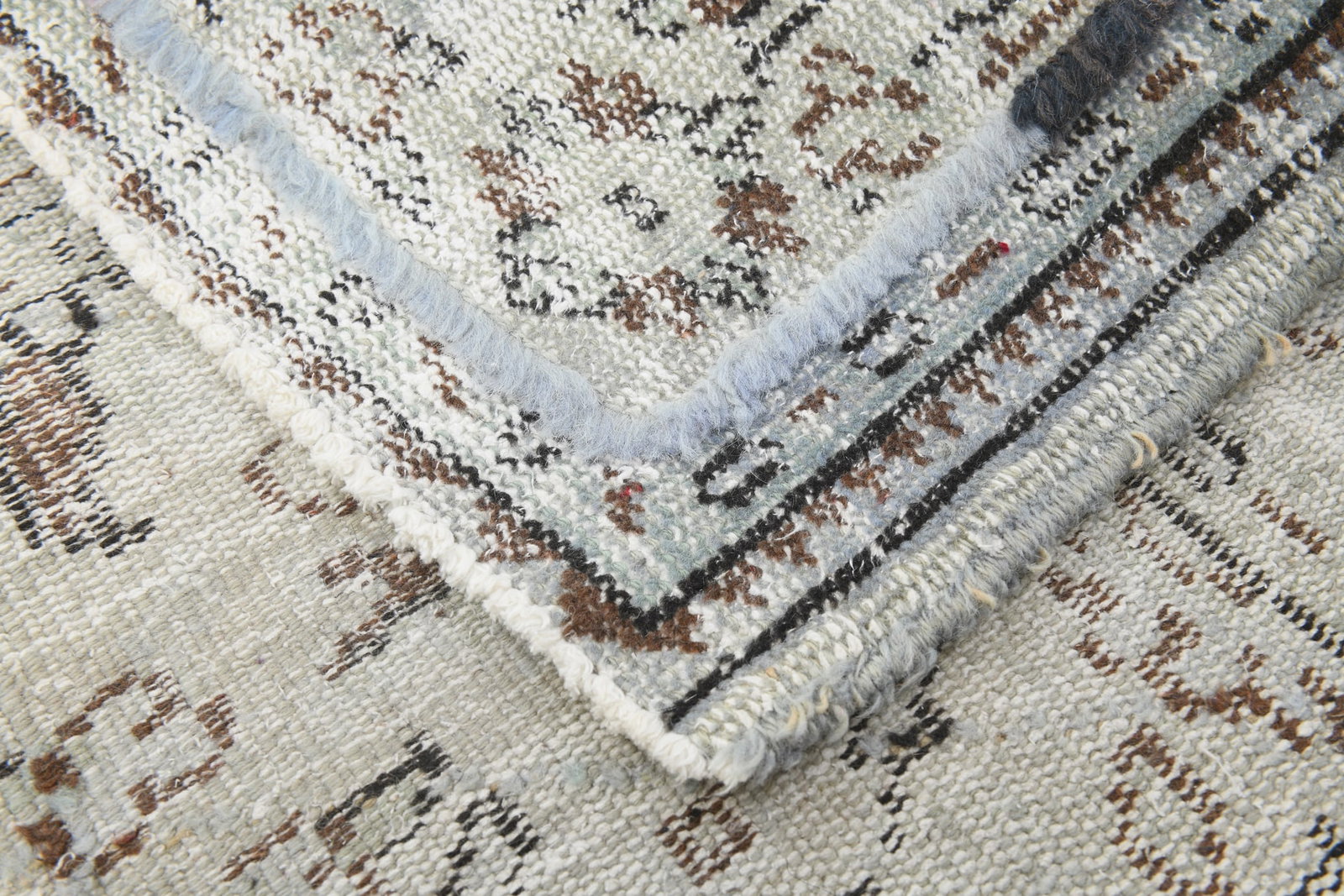 6'0'' x 9'0'' Handmade Vintage Wool Rug - 23321 - 15