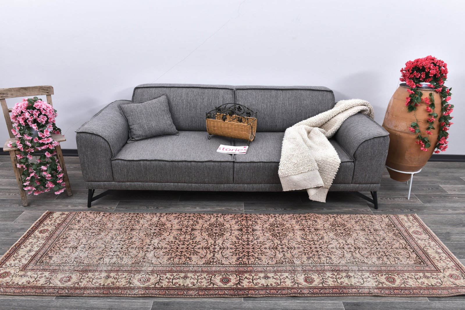 2'7'' x 9'3'' Handmade Vintage Wool Rug - 243819: Title: 2'7'' x 9'3'' Handmade Vintage Wool Rug - 243819 Description:2'7'' x 9'3'' Handmade Vintage Wool Rug - 243819 Origin:Turkiye Date/Period:1960-90 Materials:Wool,Cotton Dimension:2'7''x9'3'' ft,