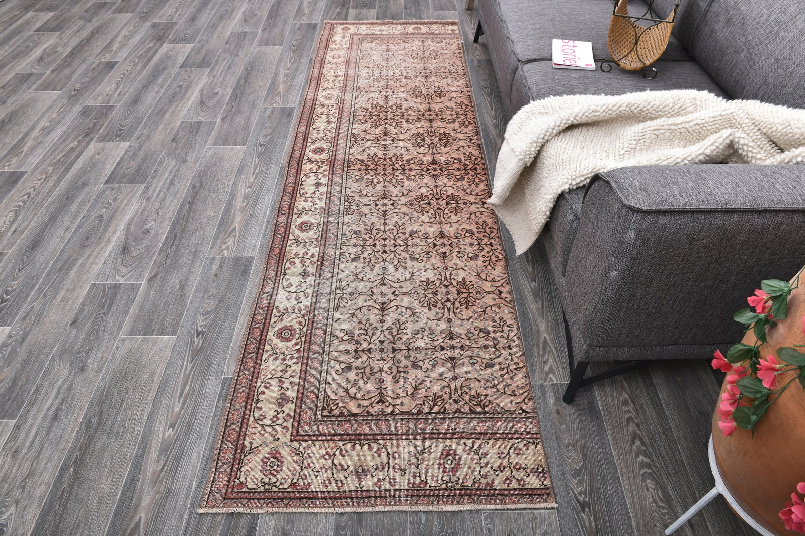 2'7'' x 9'3'' Handmade Vintage Wool Rug - 243819 - 3