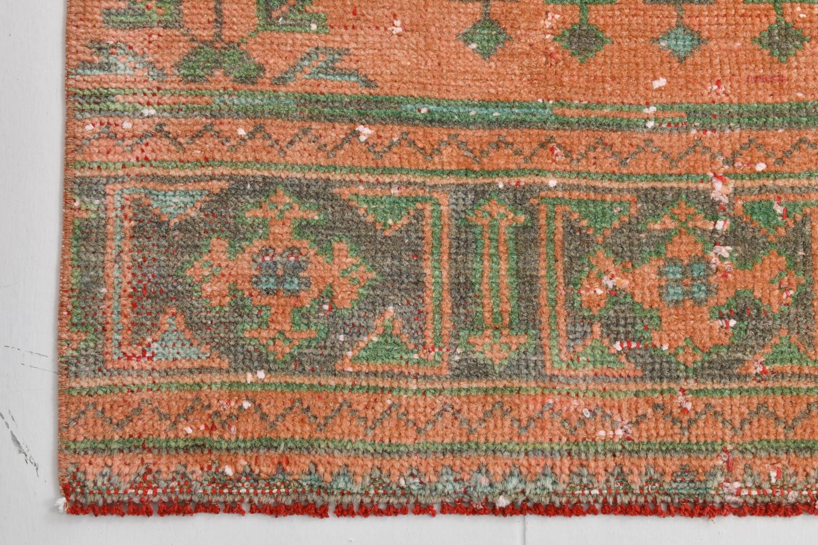 4'8'' x 8'4'' Handmade Vintage Wool Rug - 2032 - 12