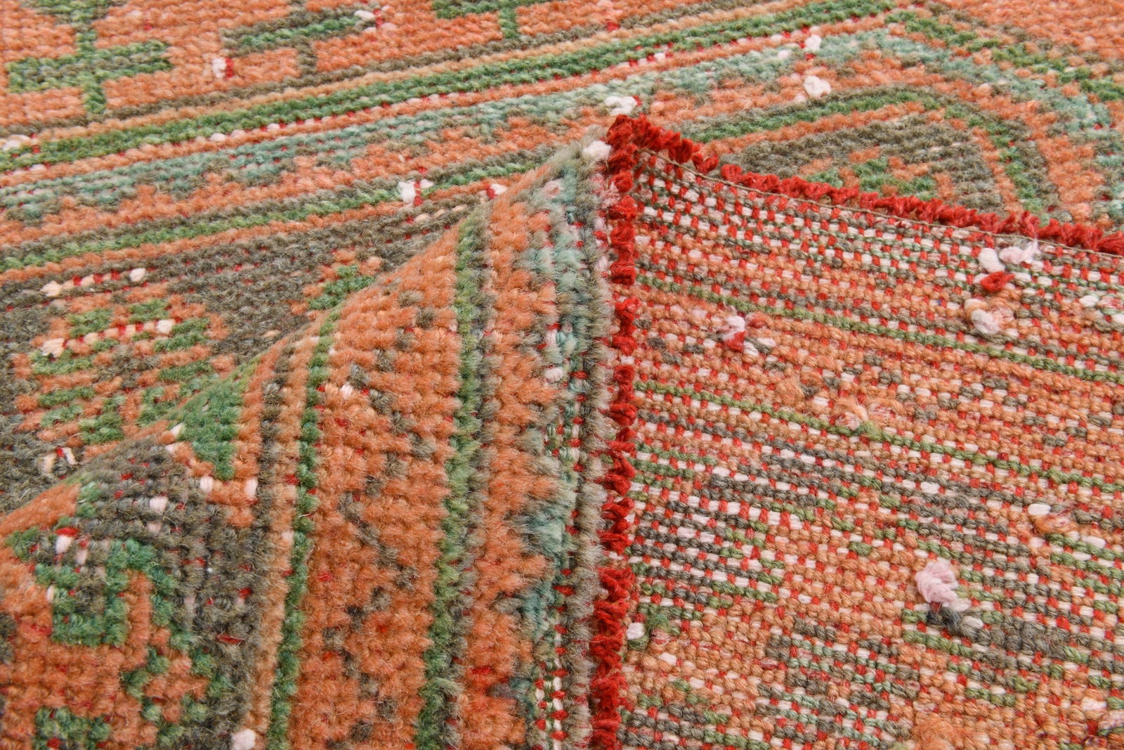 4'8'' x 8'4'' Handmade Vintage Wool Rug - 2032 - 14