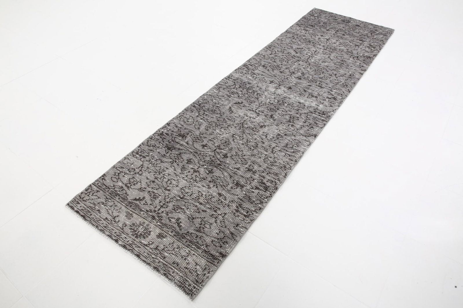 2'9'' x 9'6'' Turkish Vintage Runner Rug - 2995 - 4
