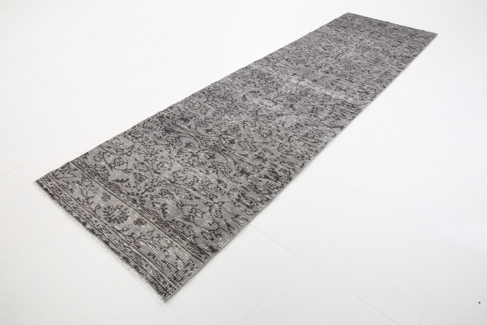 2'9'' x 9'6'' Turkish Vintage Runner Rug - 2995 - 5