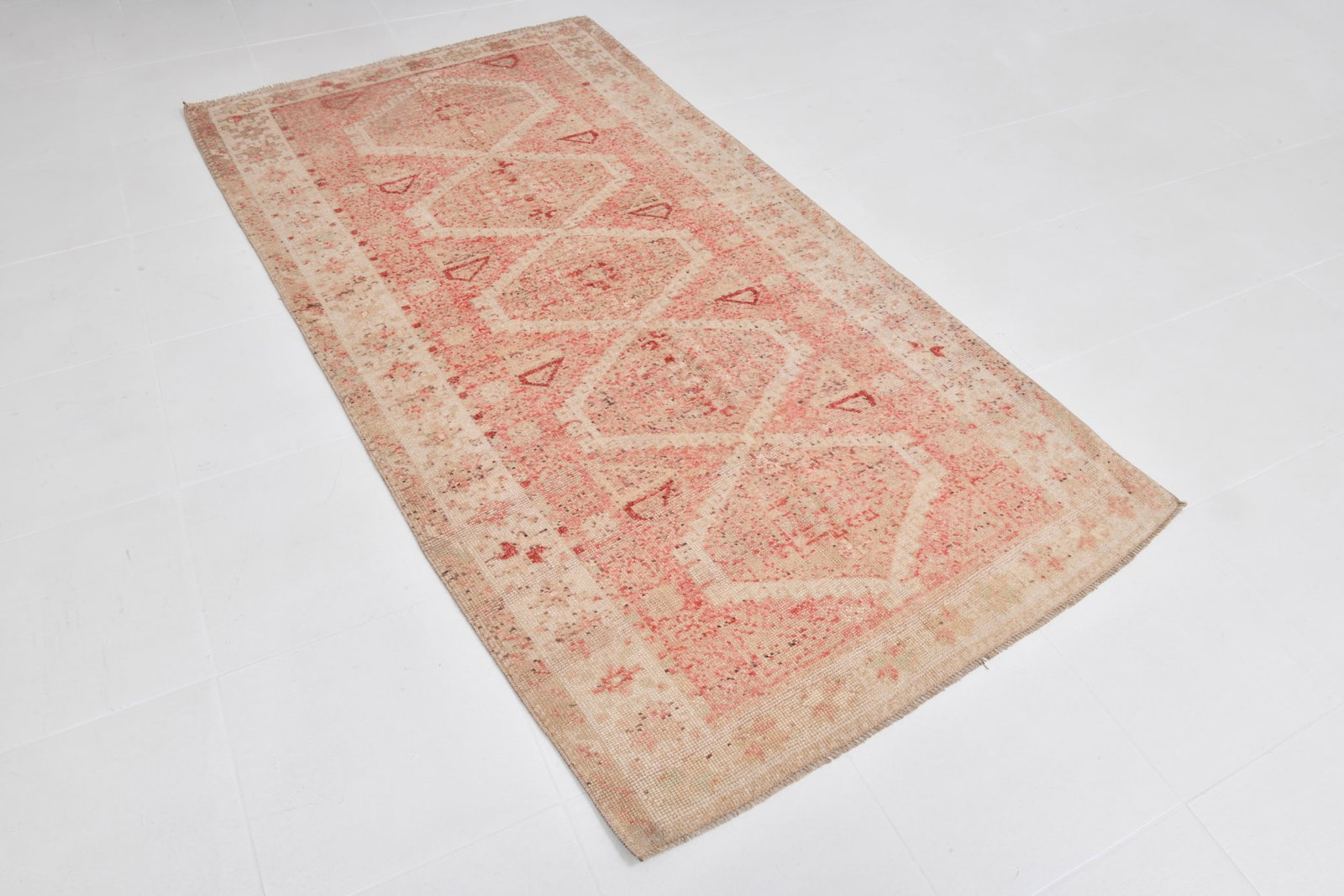 3'11'' x 7'4'' Unique Handmade Vintage Rug - 20899 - 18