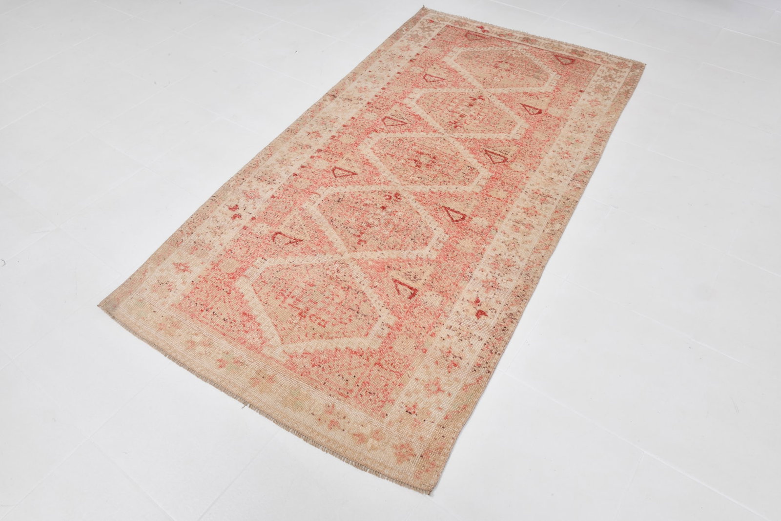 3'11'' x 7'4'' Unique Handmade Vintage Rug - 20899 - 19
