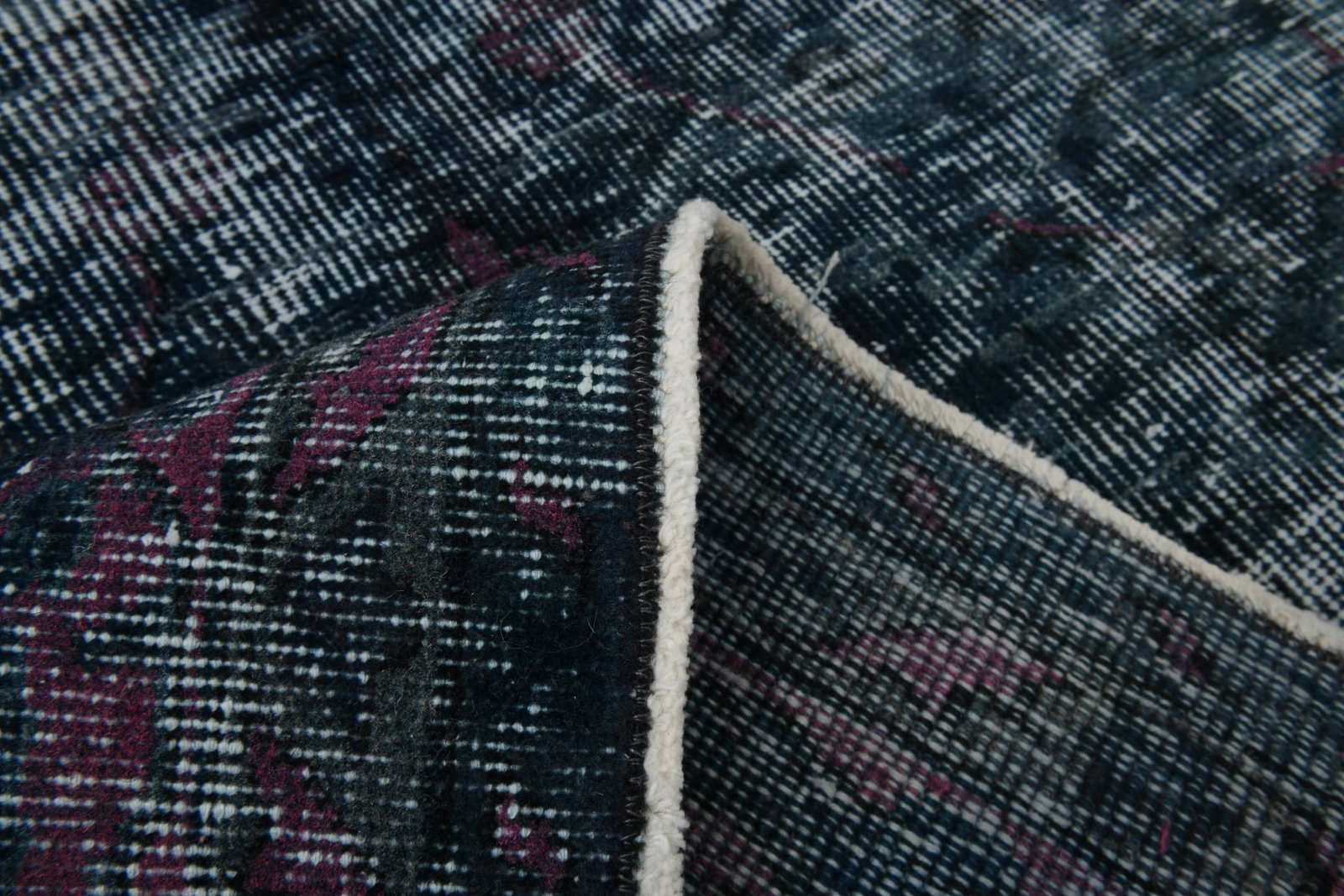 5'5'' x 9'2'' Turkish Vintage Runner Rug - 1955 - 19