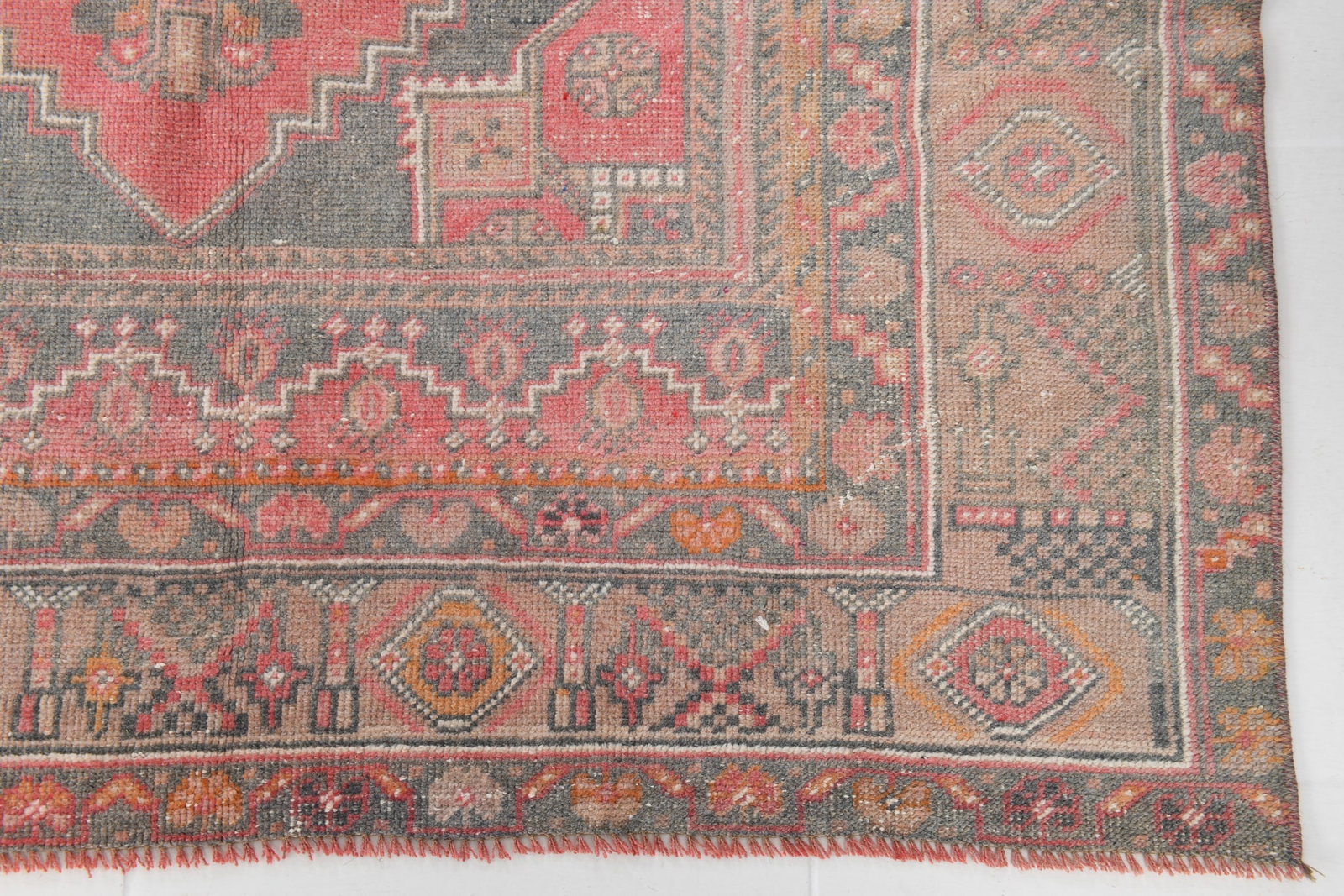 4'3'' x 7'5'' Turkish Vintage Runner Rug - 20526 - 10