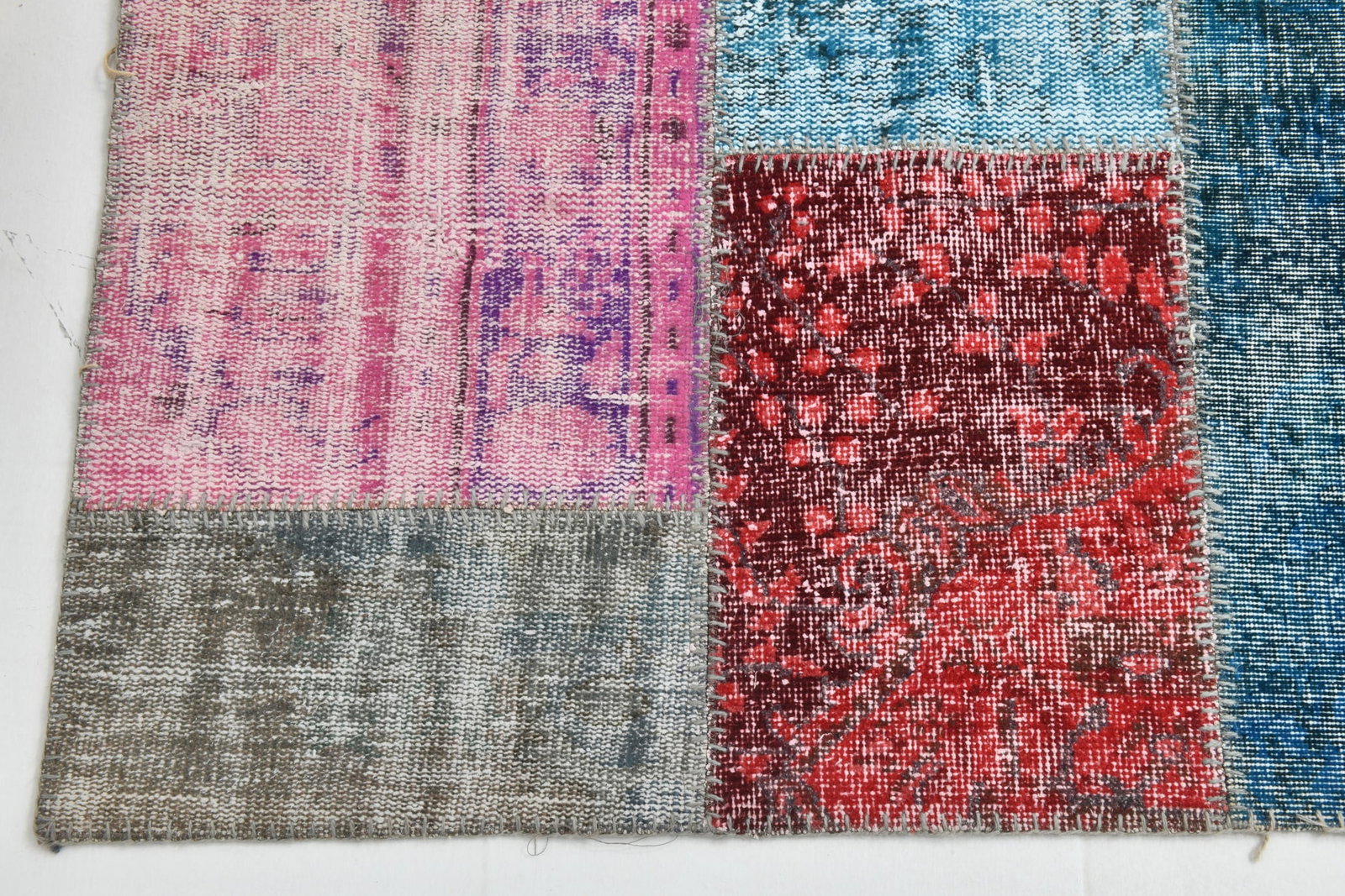 8'4'' x 11'7'' Handmade Vintage Wool Patchwork Rug - 482 - 11