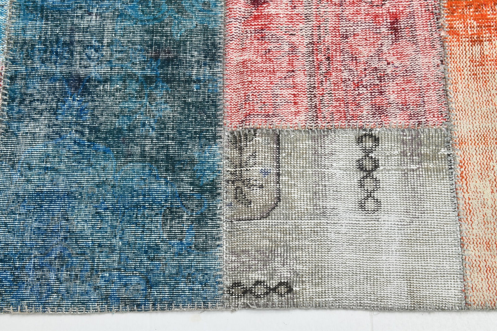 8'4'' x 11'7'' Handmade Vintage Wool Patchwork Rug - 482 - 12