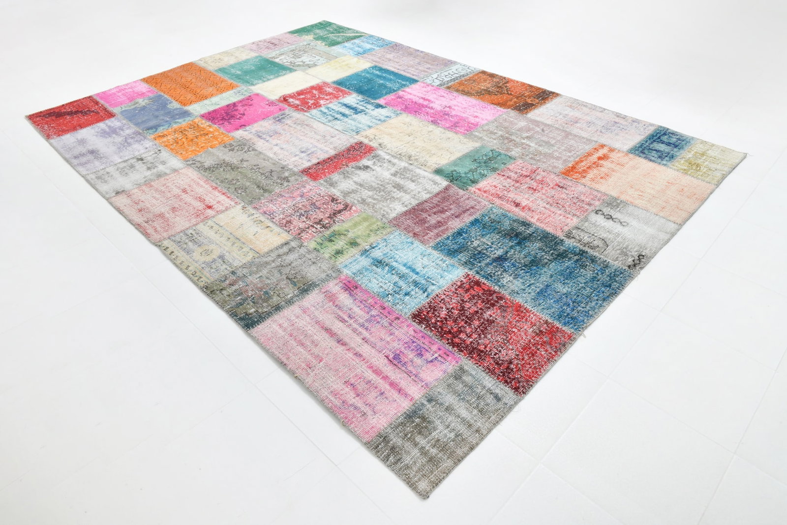 8'4'' x 11'7'' Handmade Vintage Wool Patchwork Rug - 482 - 19