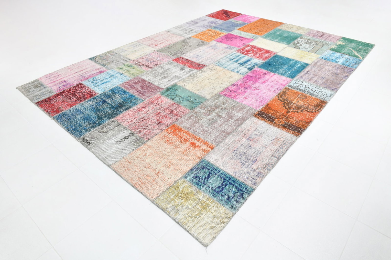 8'4'' x 11'7'' Handmade Vintage Wool Patchwork Rug - 482 - 20
