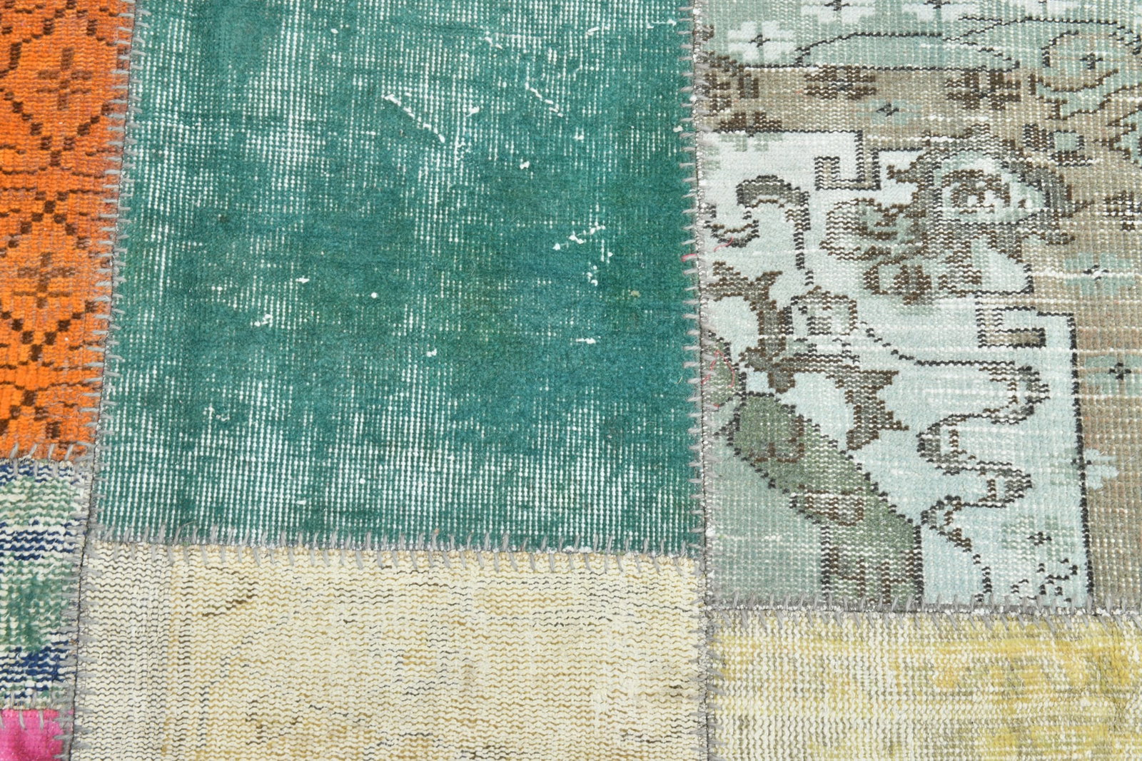 8'4'' x 11'7'' Handmade Vintage Wool Patchwork Rug - 482 - 9