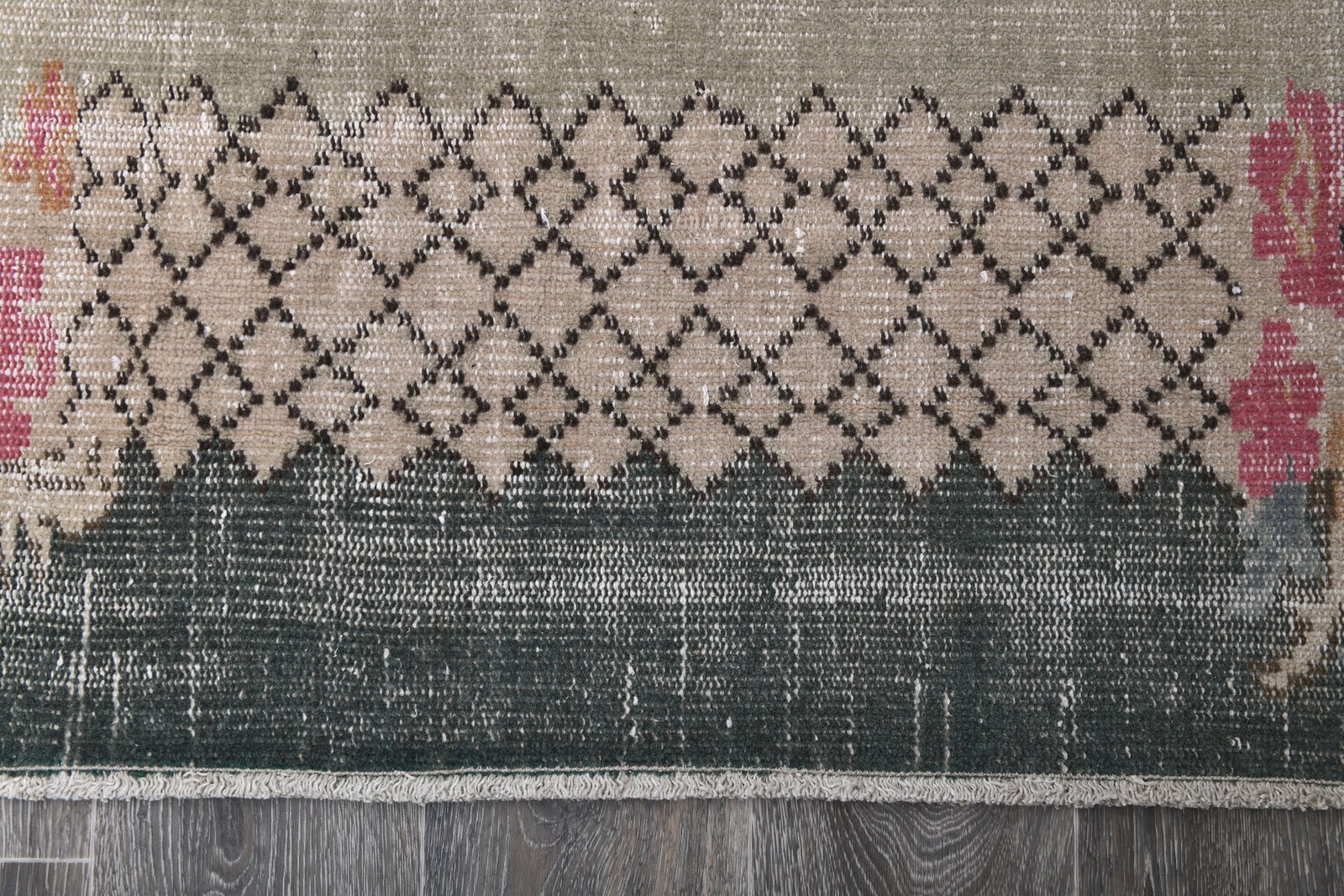 2'9'' x 6'8'' Turkish Vintage Runner Rug - 243830 - 9