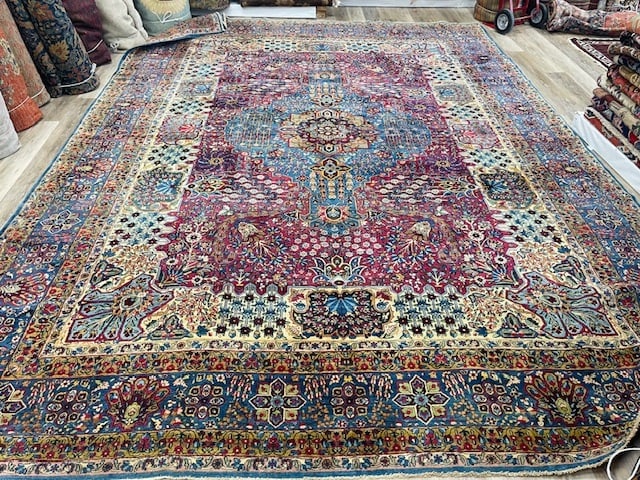 Antique Persian Yazd Kermanrug-VG: Title:Antique Persian Yazd Kermanrug-VG Description:Georgous antique Persian Yazd kerman rug from southeast Persia, size 10 ft by 14 ft with a lovely color and design in excellent condition. Complete 