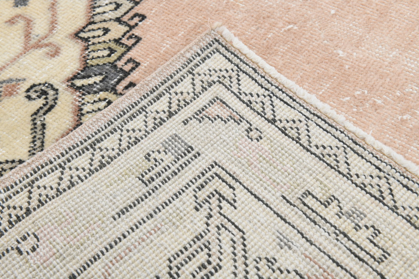6'3'' x 10'4'' Handmade Vintage Wool Rug - 17896 - 13