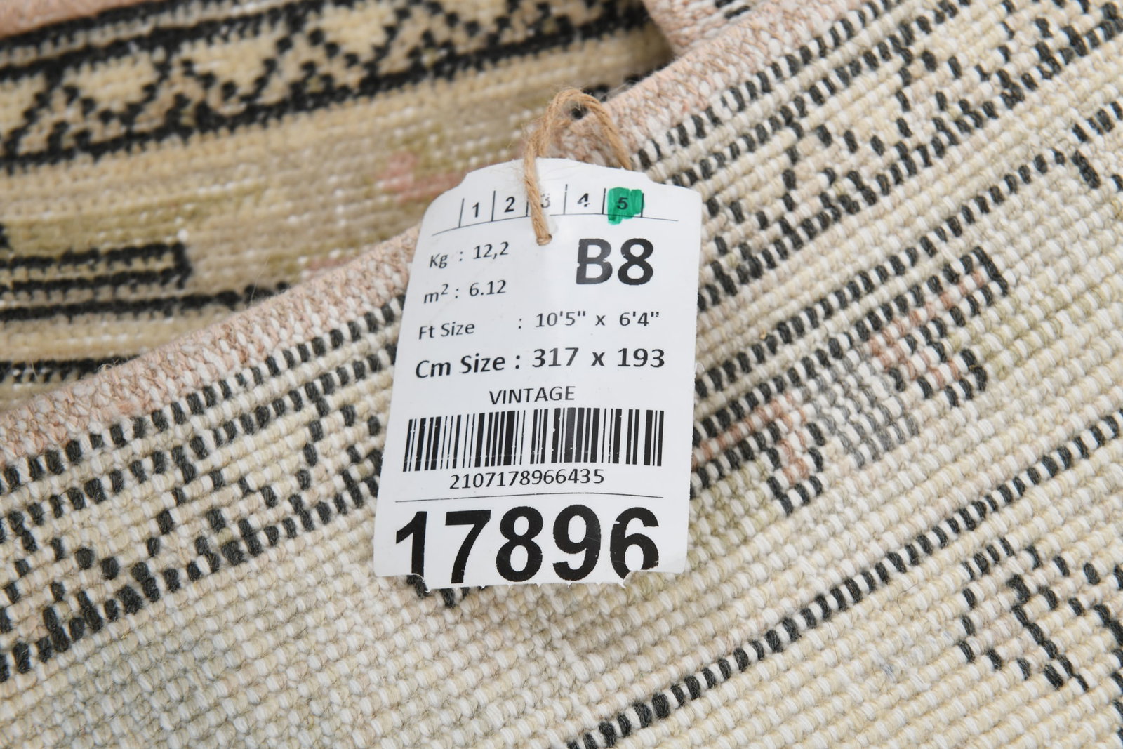 6'3'' x 10'4'' Handmade Vintage Wool Rug - 17896 - 20