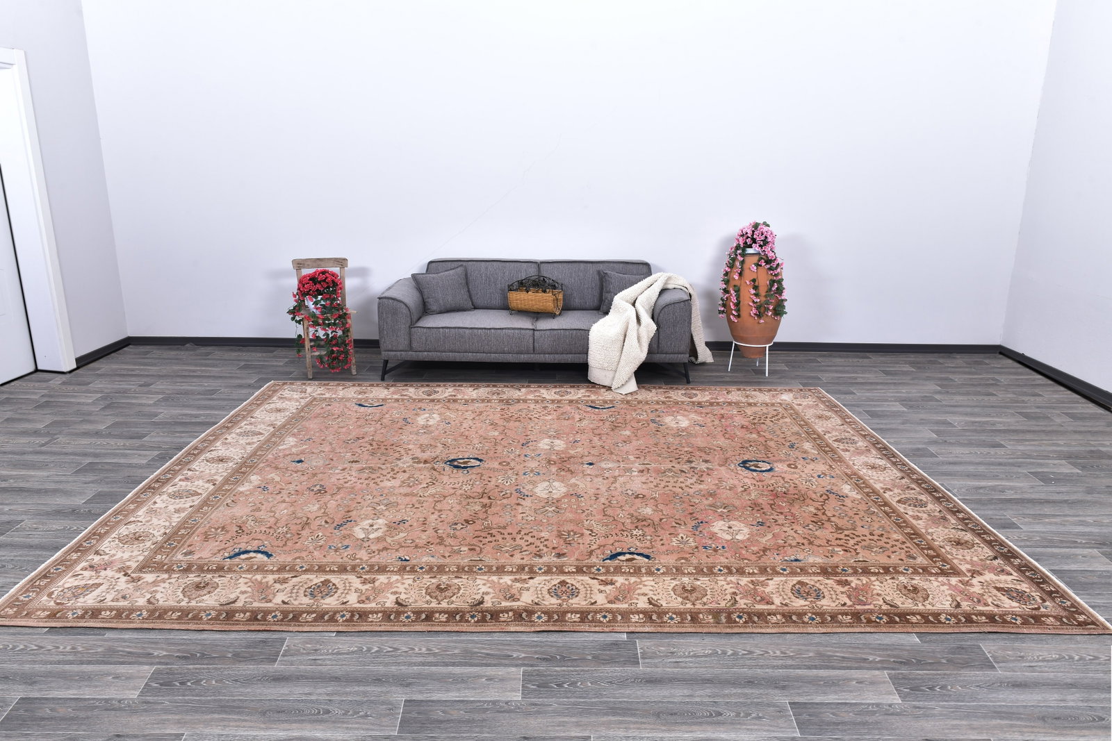 9'9'' x 13'1'' Unique Handmade Vintage Rug - 242395: Title: 9'9'' x 13'1'' Unique Handmade Vintage Rug - 242395 Description:9'9'' x 13'1'' Unique Handmade Vintage Rug - 242395 Origin:Turkiye Date/Period:1960-90 Materials:Wool,Cotton Dimension:9'9''x13'1