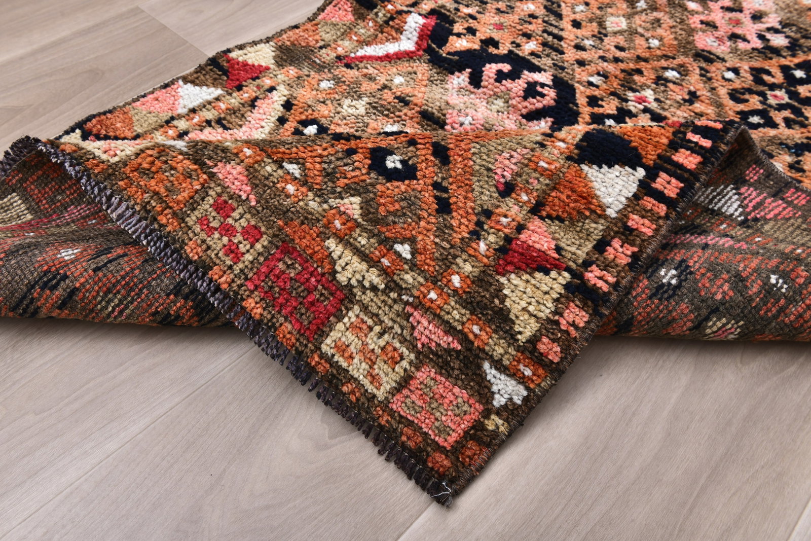 2'10'' x 11'3'' Handmade Vintage Wool Rug - 242320 - 12