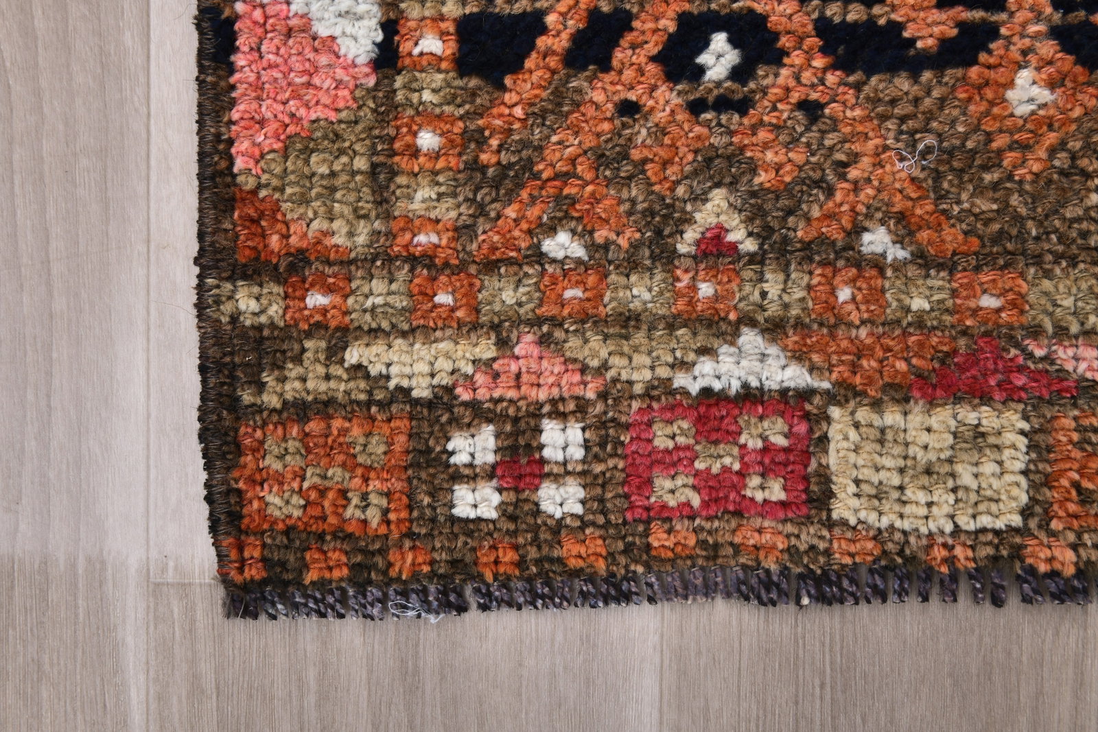 2'10'' x 11'3'' Handmade Vintage Wool Rug - 242320 - 8