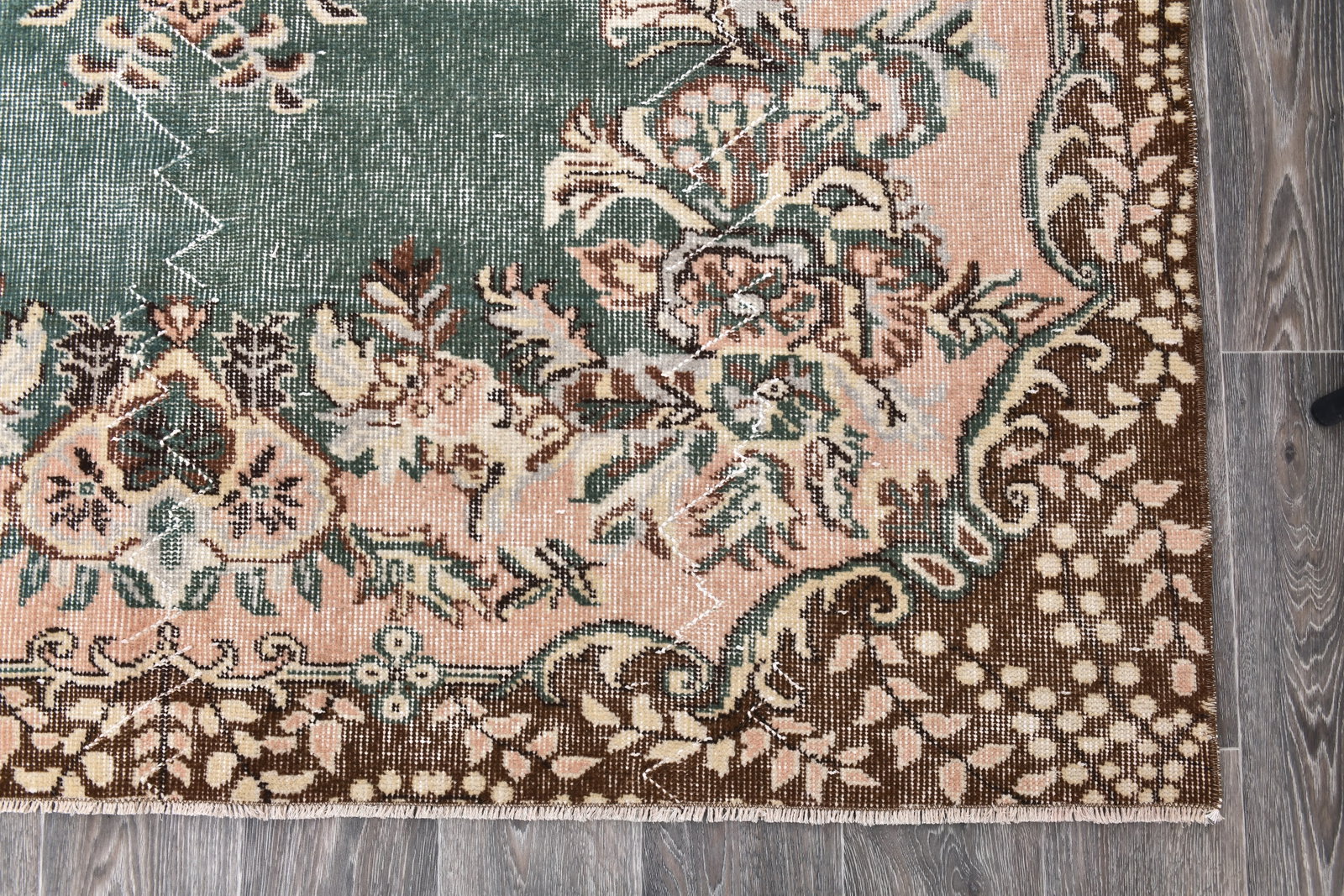 5'8'' x 9'5'' Handmade Vintage Wool Rug - 243969 - 10