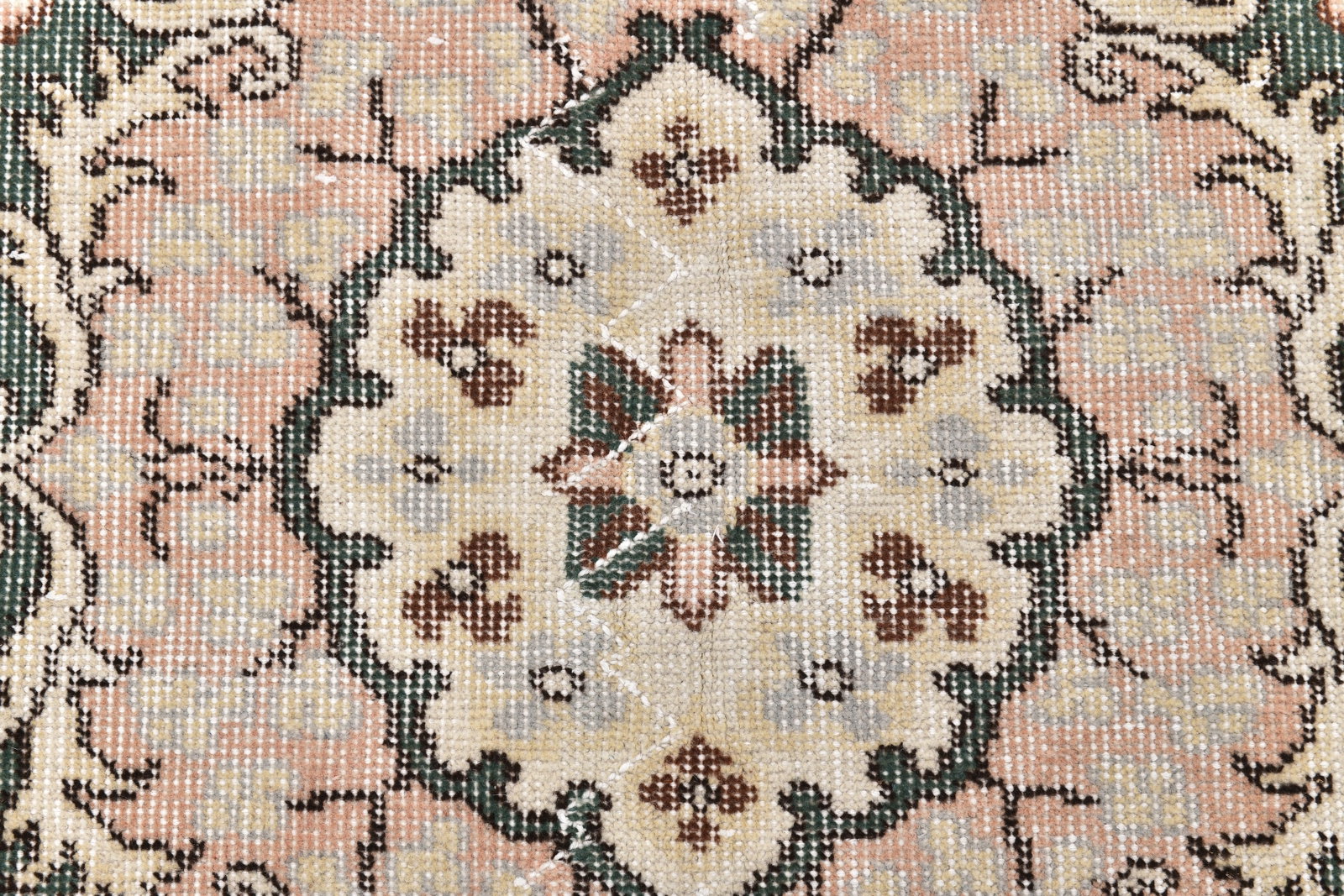 5'8'' x 9'5'' Handmade Vintage Wool Rug - 243969 - 6