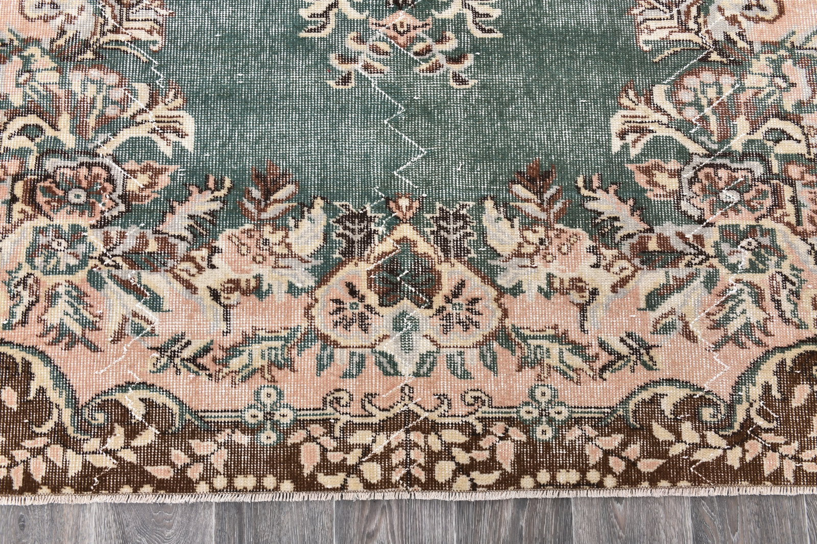 5'8'' x 9'5'' Handmade Vintage Wool Rug - 243969 - 9