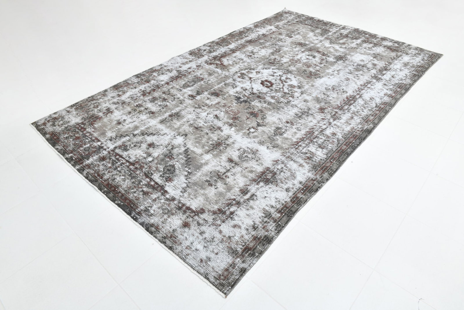 6'2'' x 10'3'' Handmade Vintage Wool Rug - 6633 - 19