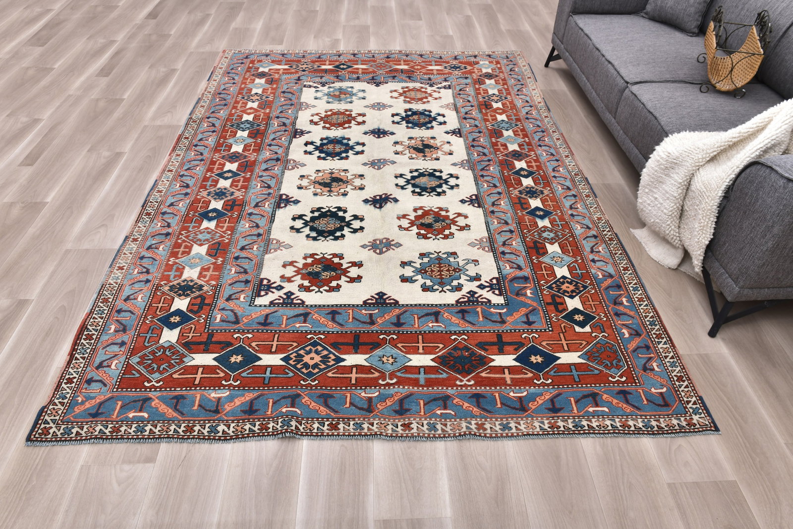 6'7'' x 9'4'' Handmade Vintage Wool Rug - 242477 - 3