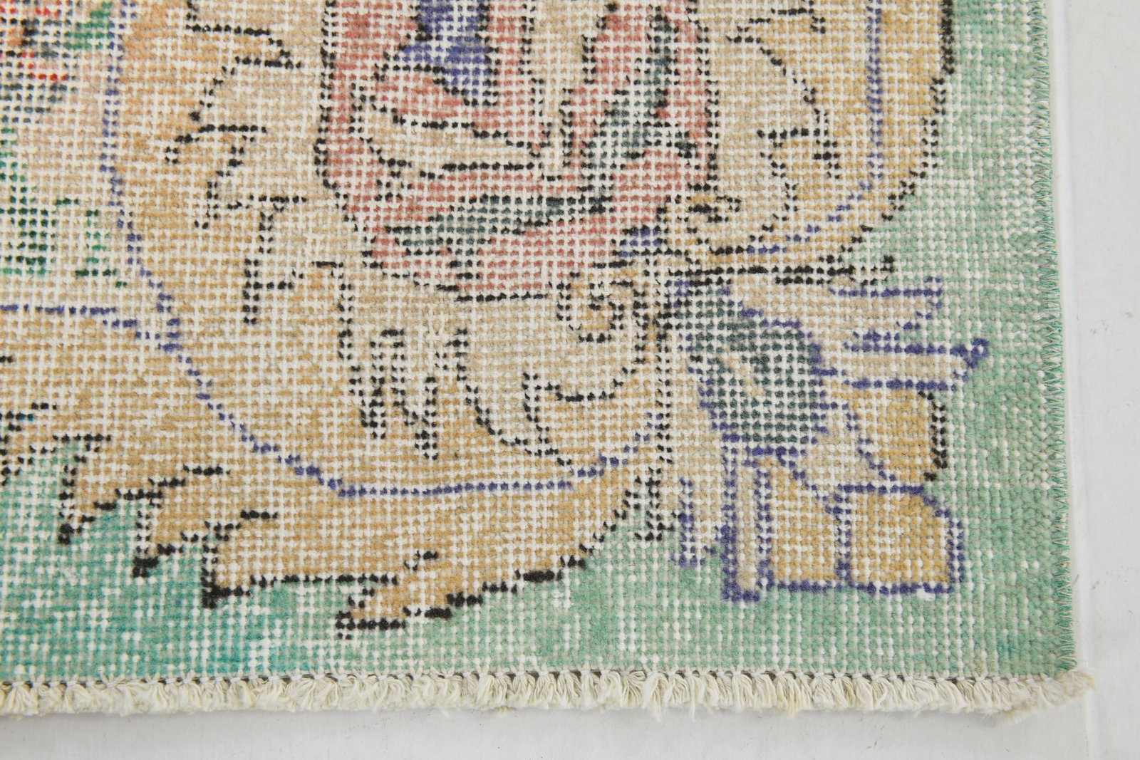 6'6'' x 10'2'' Handmade Vintage Wool Rug - 4679 - 11