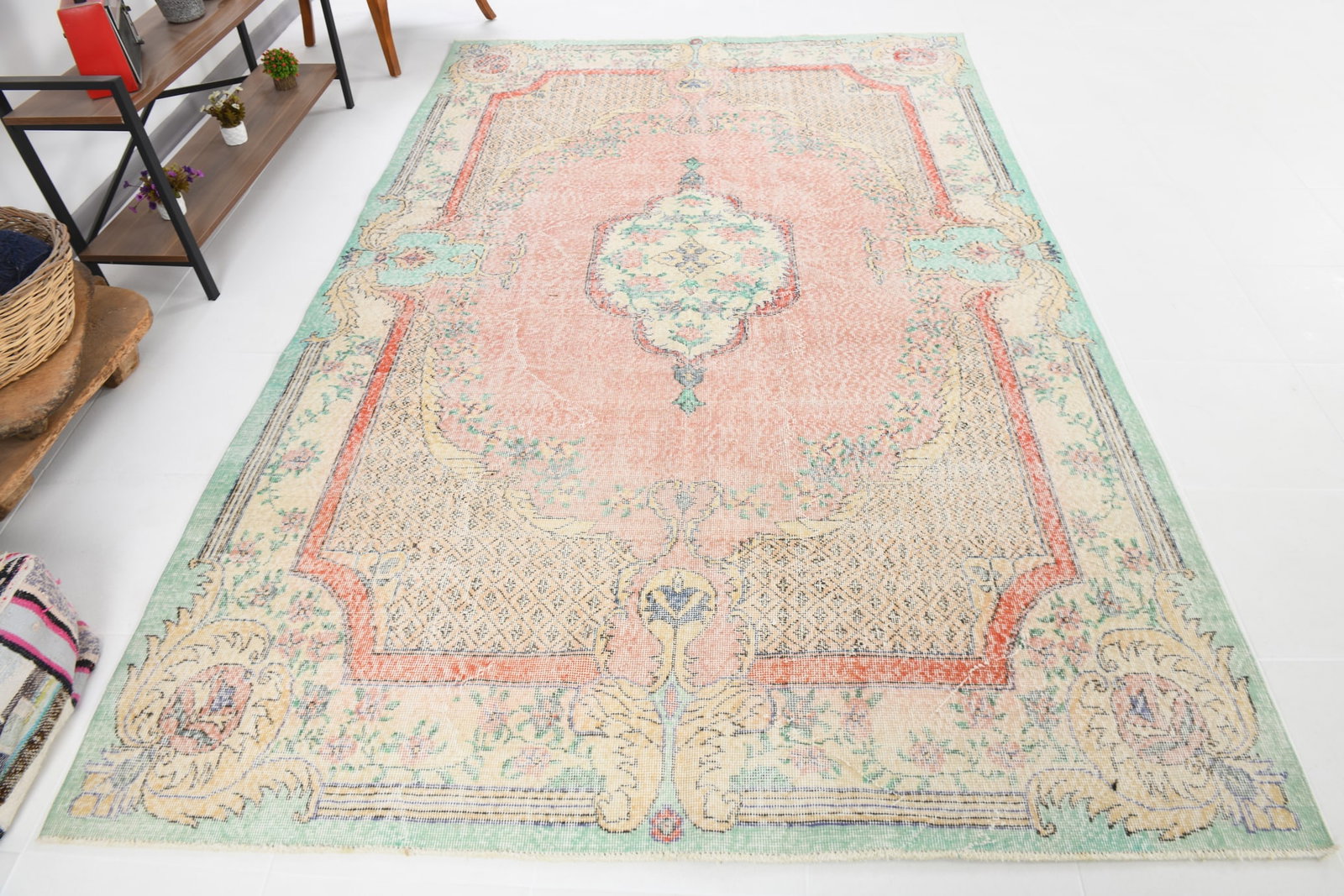 6'6'' x 10'2'' Handmade Vintage Wool Rug - 4679 - 4