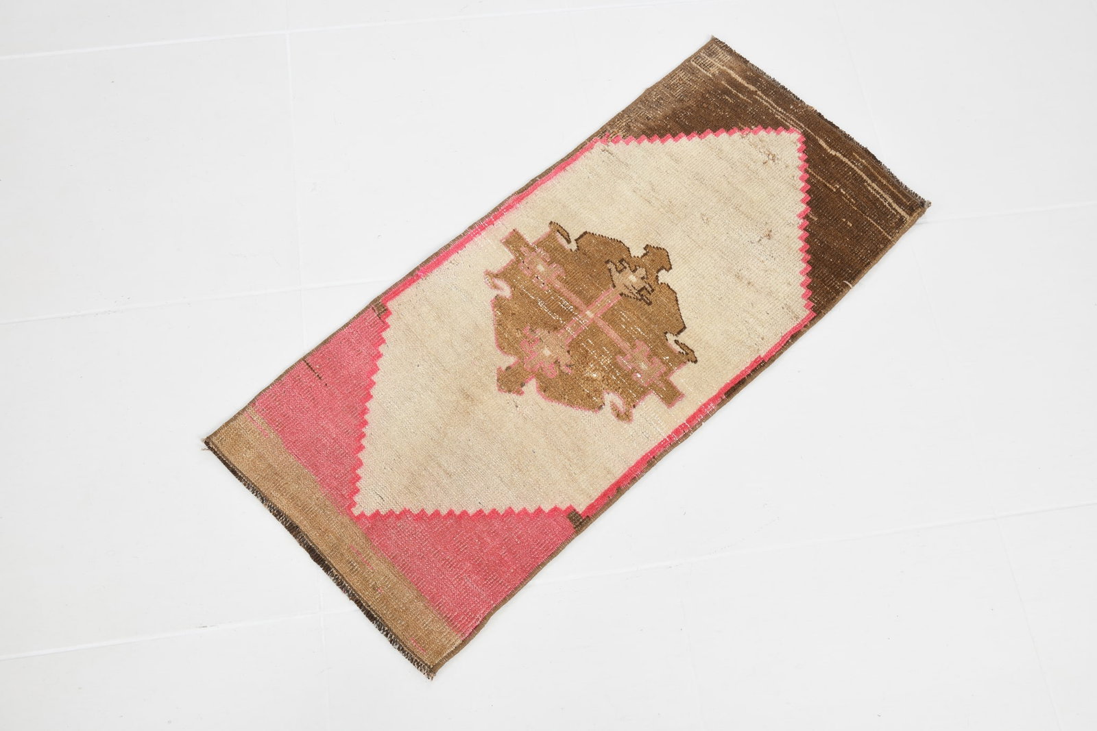 1'3'' x 2'11'' Decorative Vintage Rug - 19451 - 13