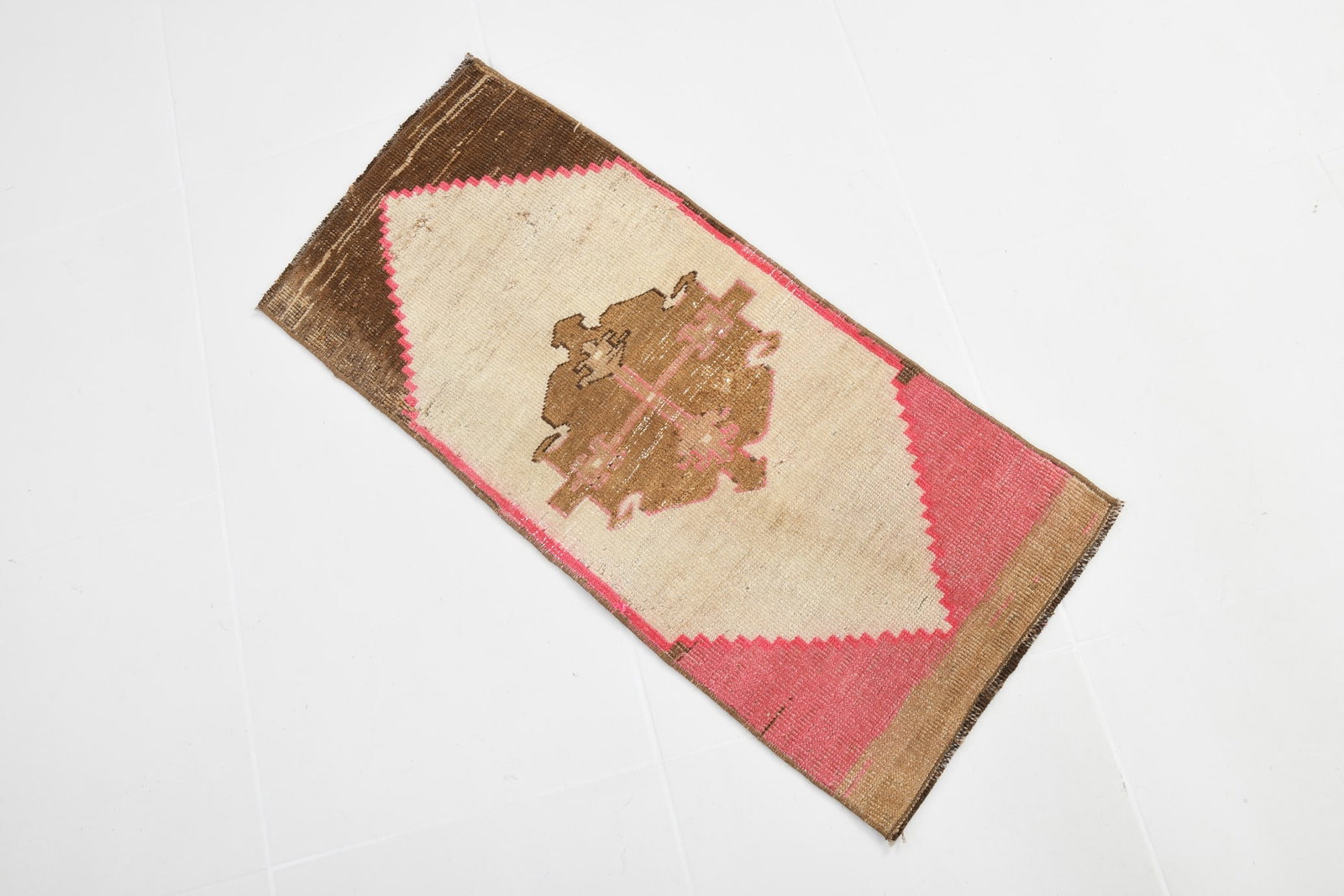 1'3'' x 2'11'' Decorative Vintage Rug - 19451 - 14