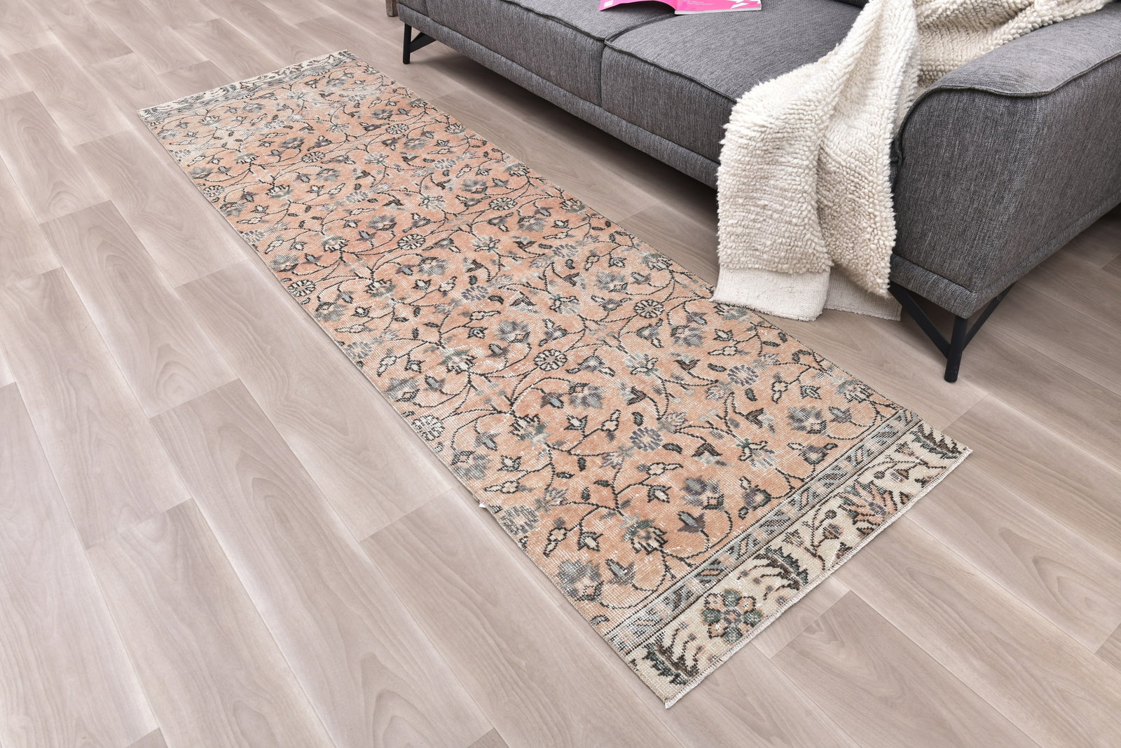 2'7'' x 8'8'' Handmade Vintage Wool Rug - 242370 - 2
