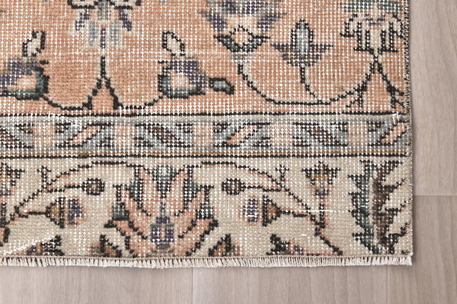 2'7'' x 8'8'' Handmade Vintage Wool Rug - 242370 - 9