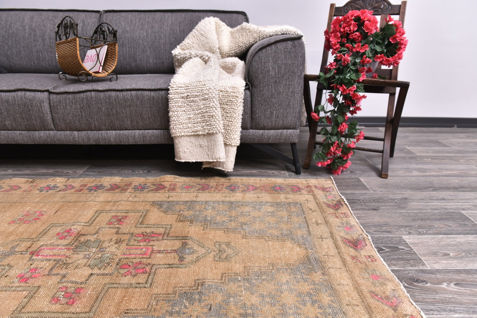 3'9'' x 8'2'' Turkish Vintage Runner Rug - 1872 - 13