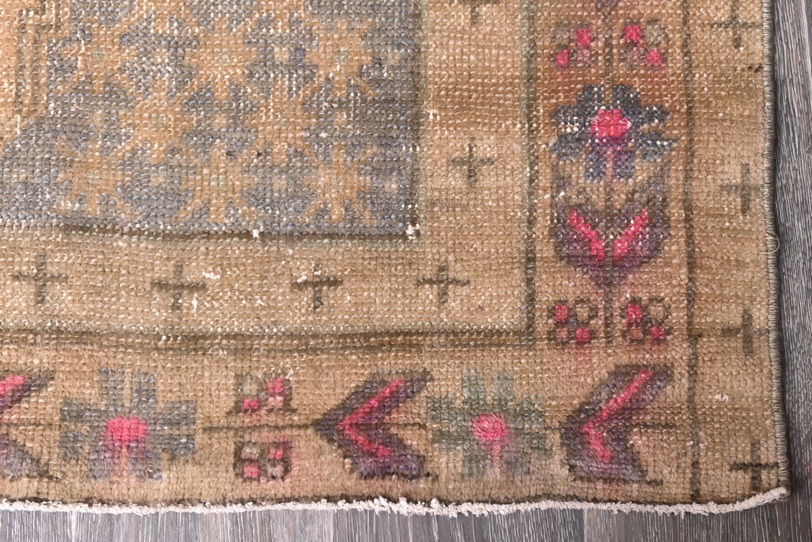 3'9'' x 8'2'' Turkish Vintage Runner Rug - 1872 - 9
