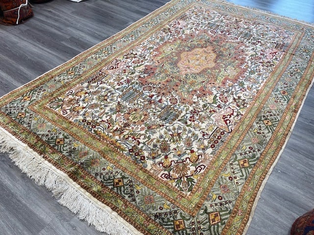 Fine Vintage Silk Rug-5315: Title:Fine Vintage Silk Rug-5315 Description:Georgous Vintage Persian design silk rug, size 5 ft. 3 inches by 8 ft. 4 inches, circa 2000 in excellent condition. With all original silk foundation.