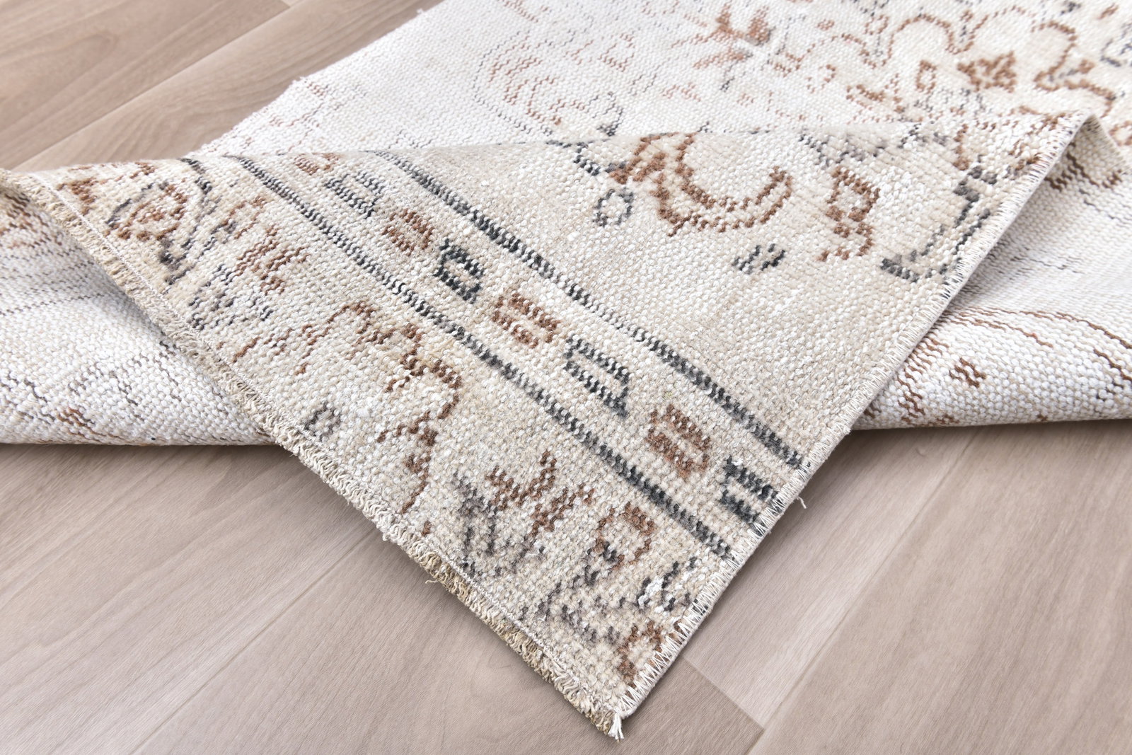 2'5'' x 4'11'' Turkish Vintage Runner Rug - 242377 - 12