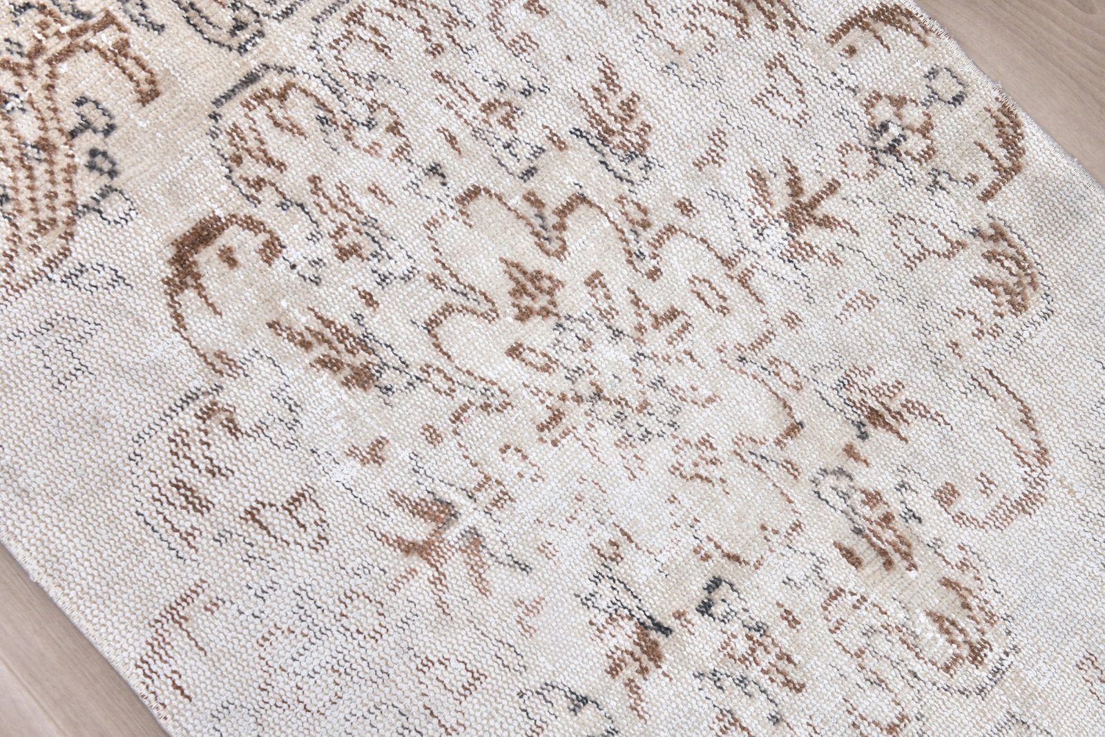 2'5'' x 4'11'' Turkish Vintage Runner Rug - 242377 - 4